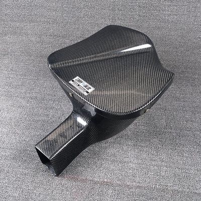 EDDY Cf-r luchtinlaat perfect geschikt voor BMW 5e serie